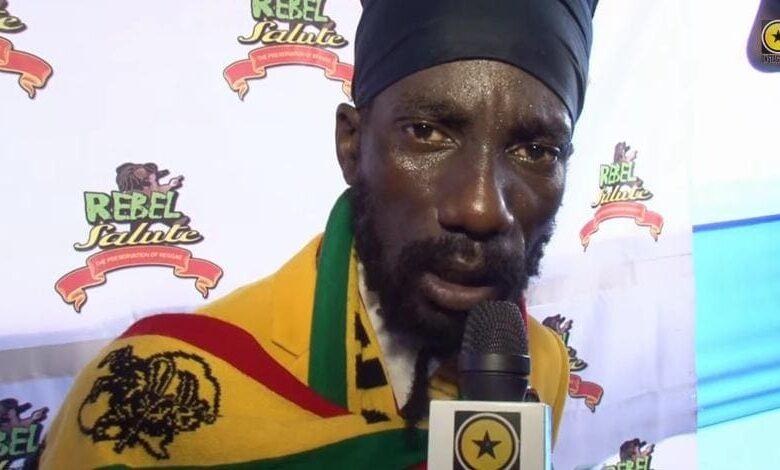 Sizzla angry