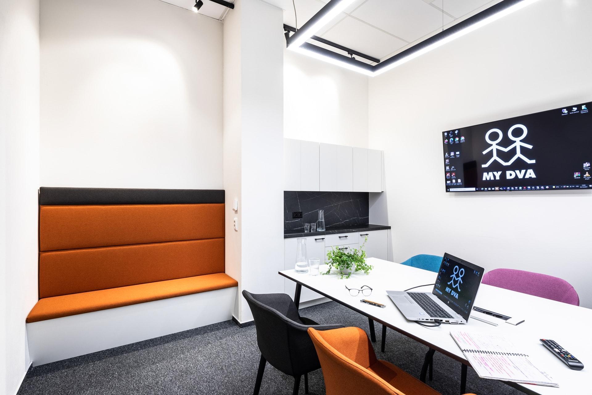 Klientské centrum a kanceláře Bidli Bydli Brno 517 c web