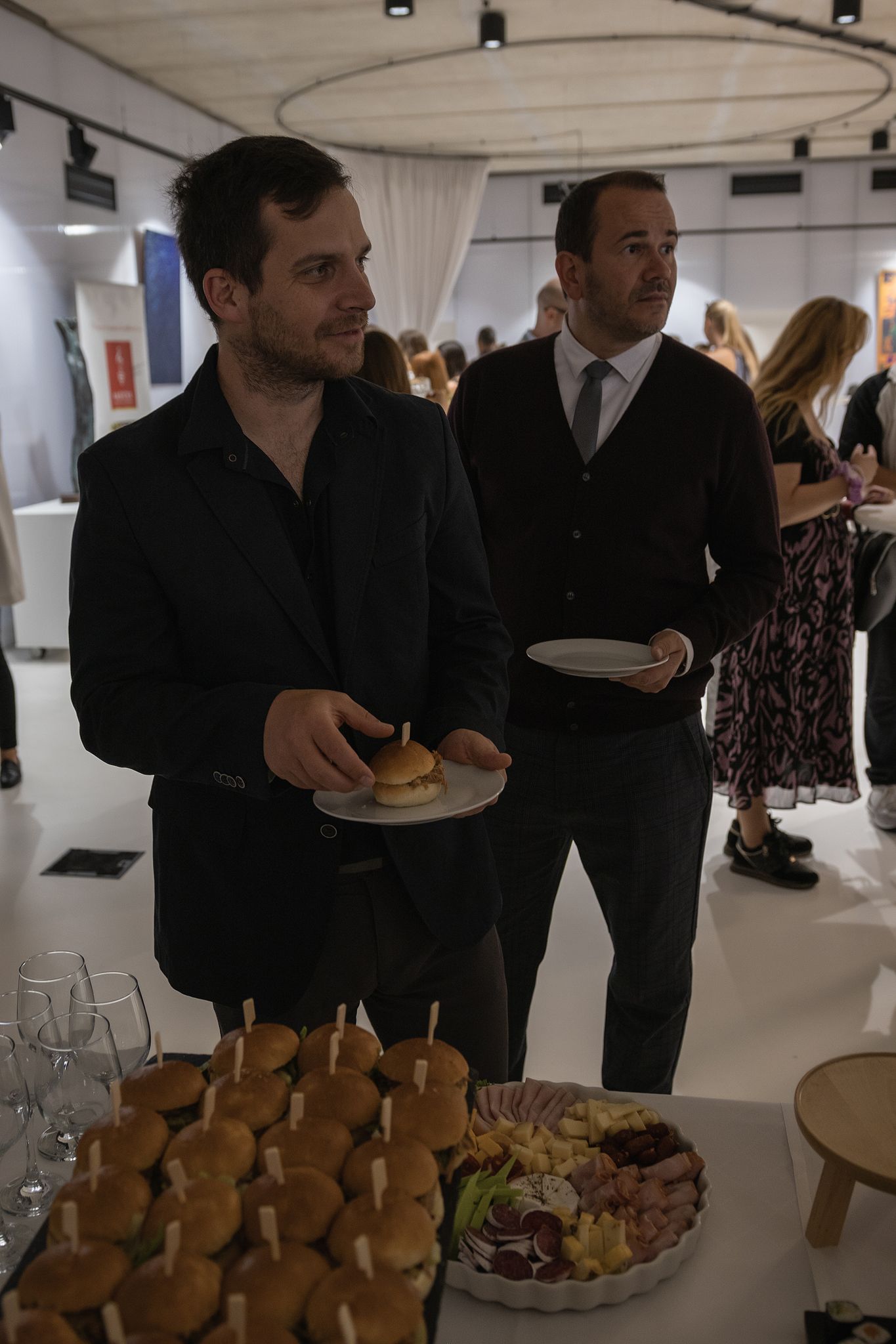 Vernissage mit Jiří Netík in der GALERIE MY DVA 20220908 vernisaz mydva 0111